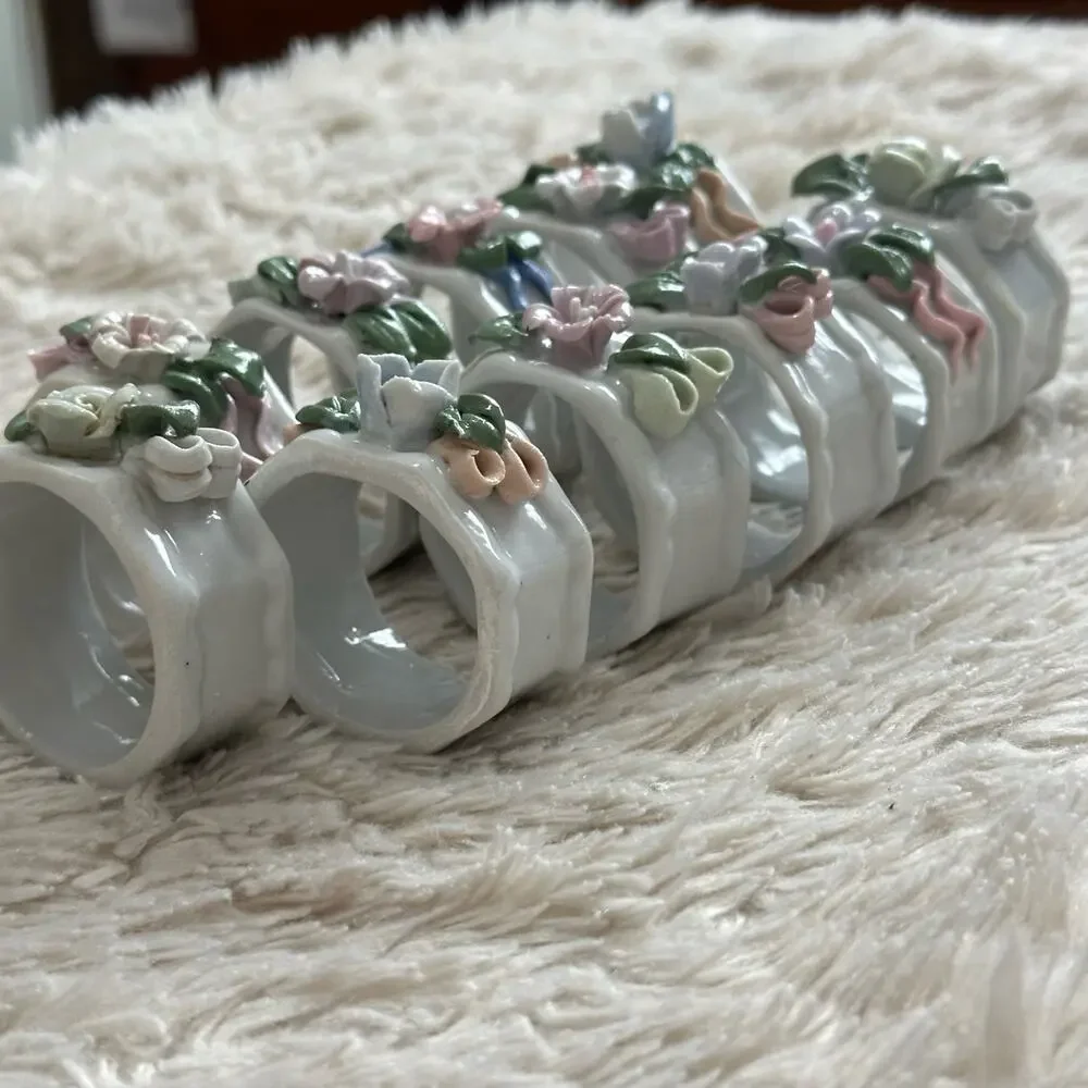 Set of 11 Vintage Napkin Rings Pastel Floral Fine China Ceramic Pastel Gardenp - Picture 2 of 7